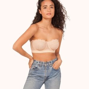 NWOT Lively Lace Strapless Bra (Toasted Almond)